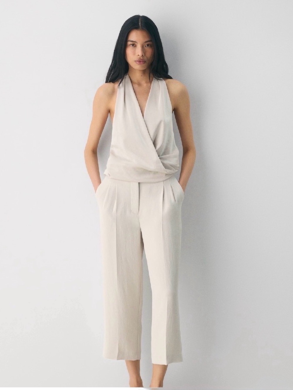 Wilfred pleated pants size 8 in Light Beige